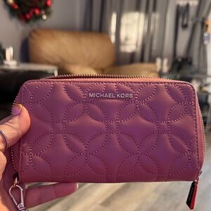 Michael Kors Mauve Quilted Wallet